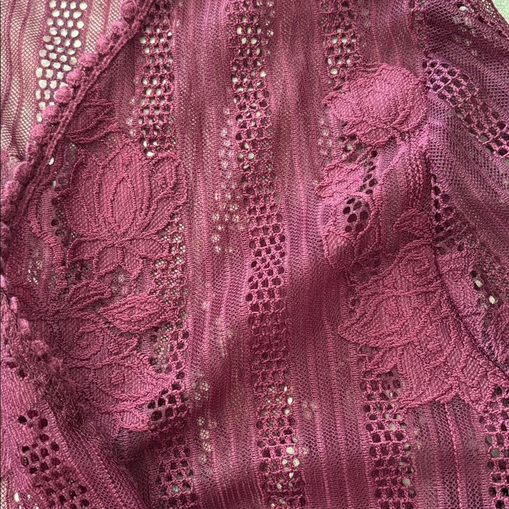 Miss Cheivous Maroon Full Lace Open Front Cardigan Size M